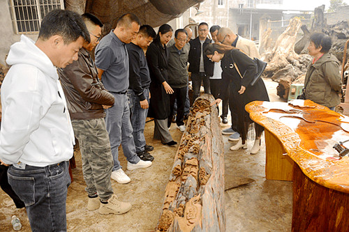 ABUIABAEGAAgrIemuQYopOXeygYw2AQ4kAM_副本.jpg