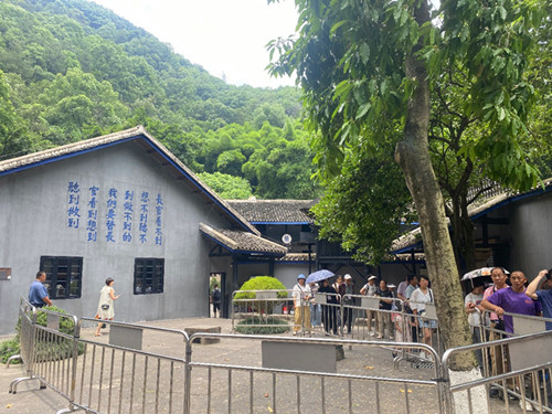 微信图片_20250610175843.jpg
