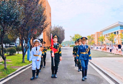 QQ20250919-215619_副本.jpg