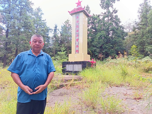 1760008383125270.jpg 2025年10月6日到湖南省邵东市灵官殿镇同乐村多福岭烈士陵园_副本.jpg