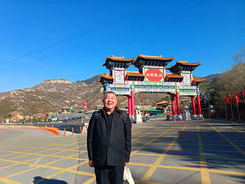 2025年11月19日  山西省大同市浑源县城南4公里处， 北岳恒山1_副本.jpg